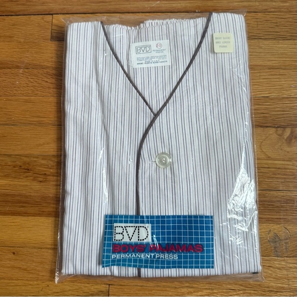 Fruit of the Loom Other - Vintage BVD “Permanent Press” Boys Pajama Set Size 20 Short Sleeve Shorts Yellow